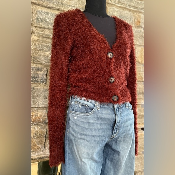 Wild Fable Burgundy Long Sleeve Fuzzy Cardigan: Size XS - Picture 3 of 15